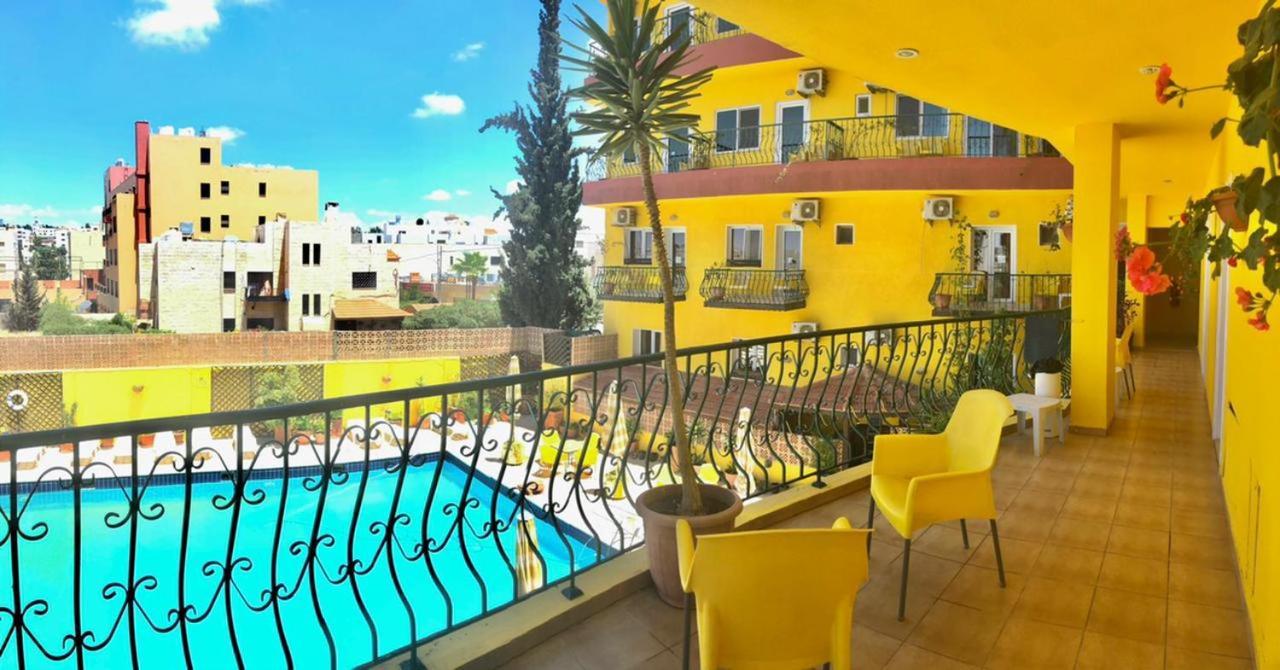 Mariam Hotel 마다바 외부 사진