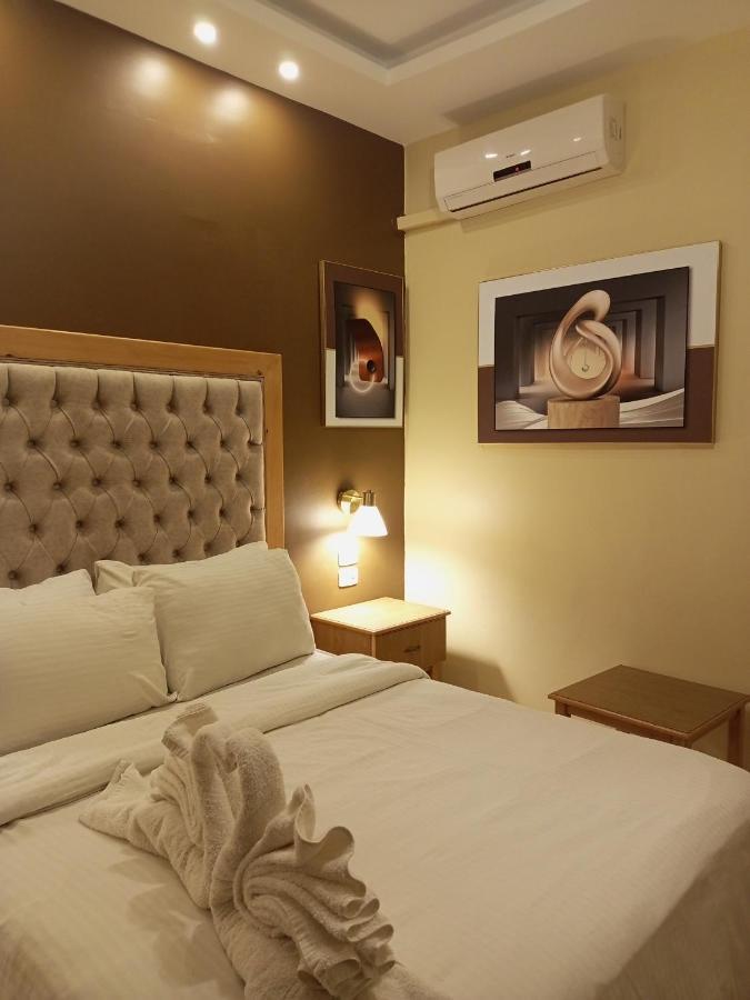 Mariam Hotel 마다바 외부 사진