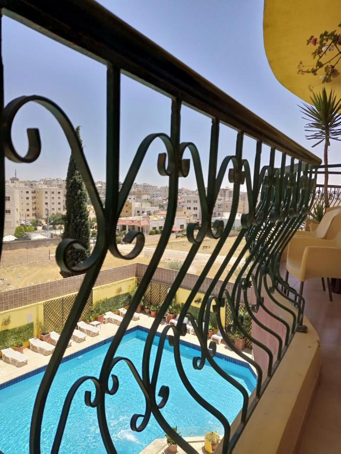 Mariam Hotel 마다바 외부 사진